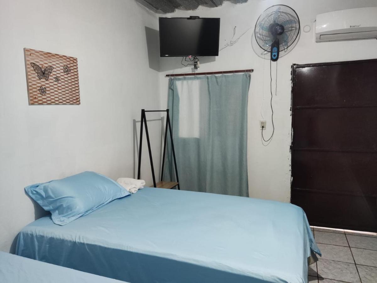 Hostal Santa Marta Ла-Уньон Экстерьер фото